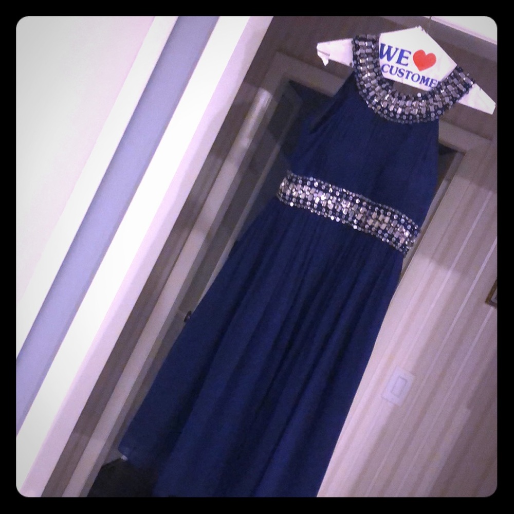 Camille navy blue sleeveless dress!